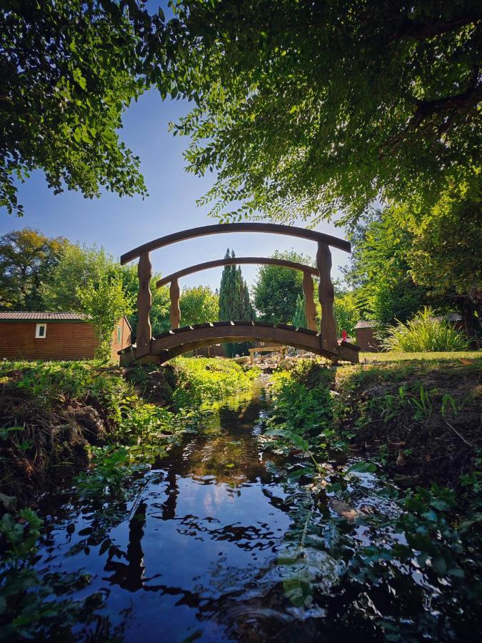 Le Clos Du Moulin Camping 3*
